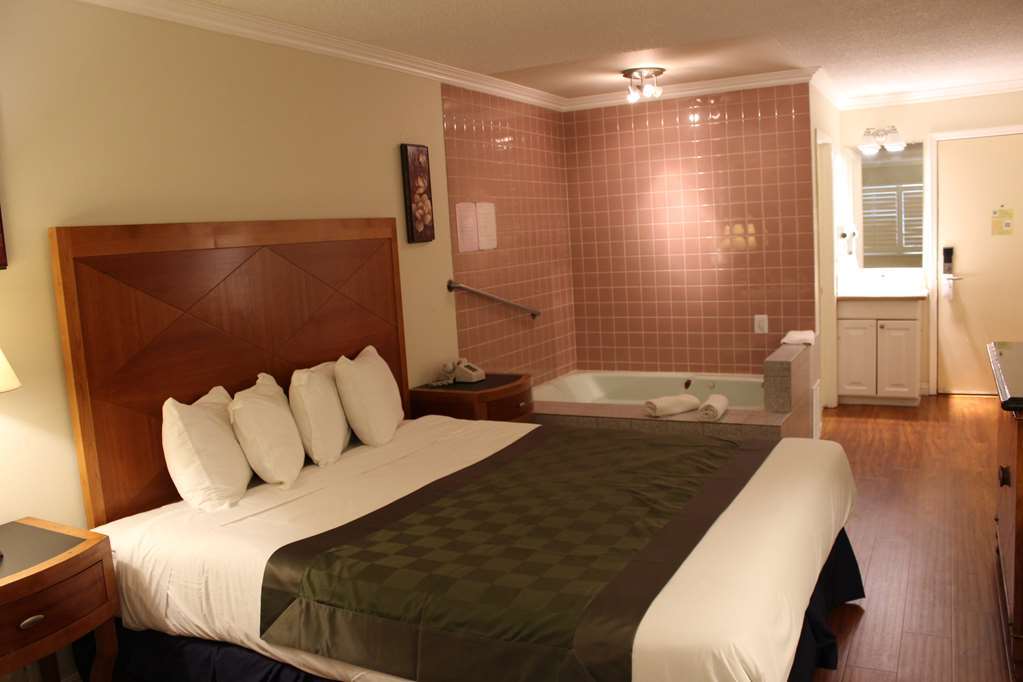 Garden Inn San Gabriel Room photo